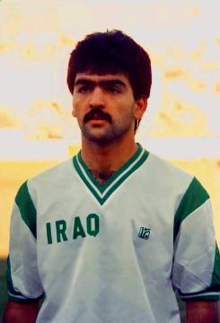 نجم منتخبنا السابق سعد قيس في سطور