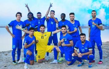 إدارة نادي النجف تقدم الزي الرسمي لفريق كرة القدم